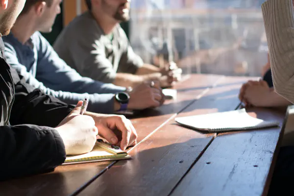 Les meilleures pratiques pour vérifier les antécédents professionnels des candidats